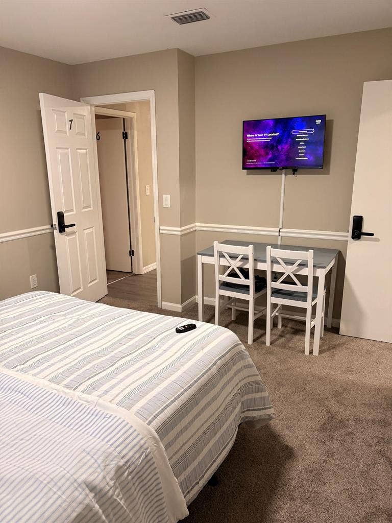 8 BR in Jacksonville
