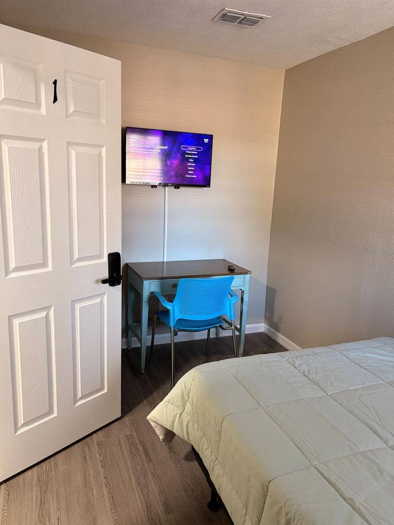 8 BR in Jacksonville