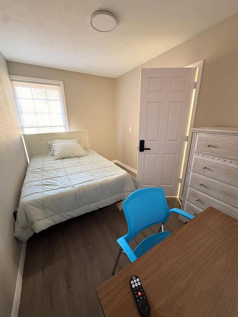 8 BR in Jacksonville