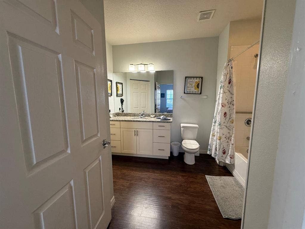 2 BR in Kissimmee
