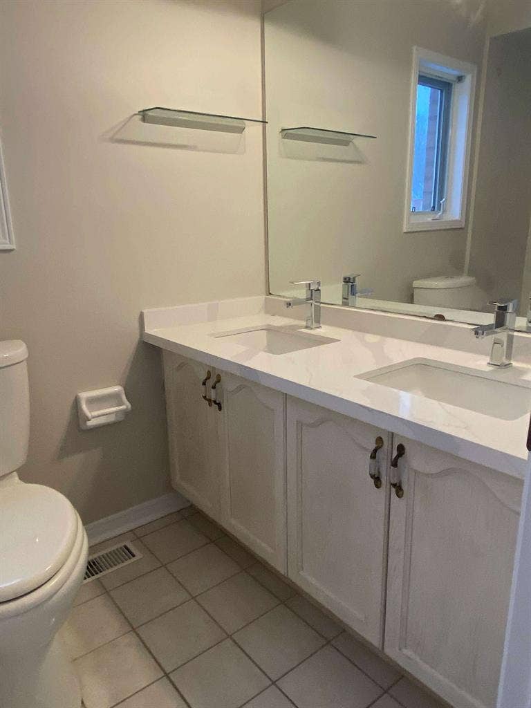 Rent Central Mississauga Detached