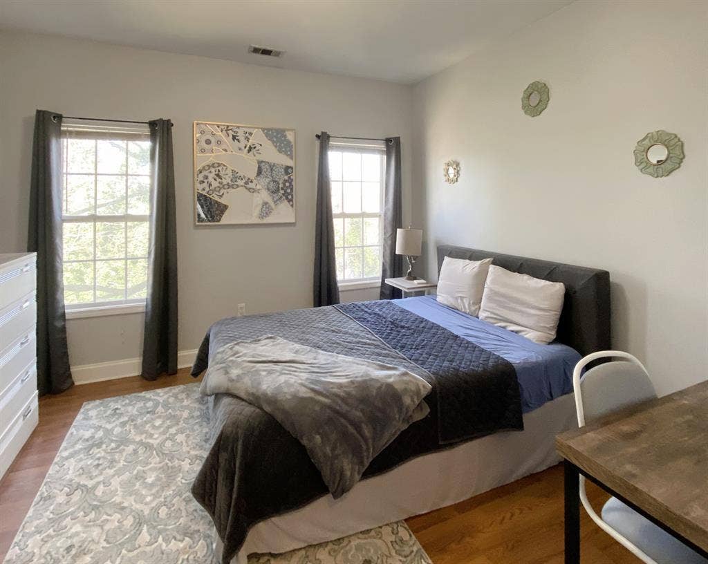 4 BR in Atlanta