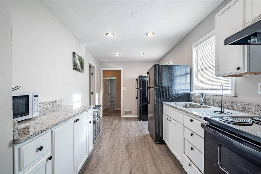 10 BR in Decatur