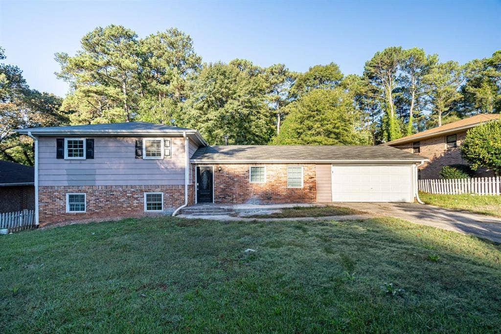 10 BR in Decatur