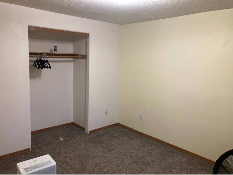 Room available in 4B2B House