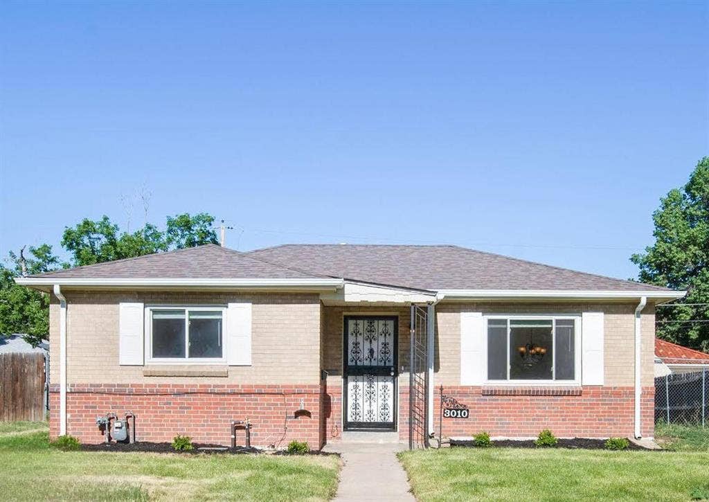 4 BR in Denver