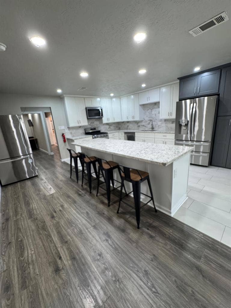 10 BR in Houston