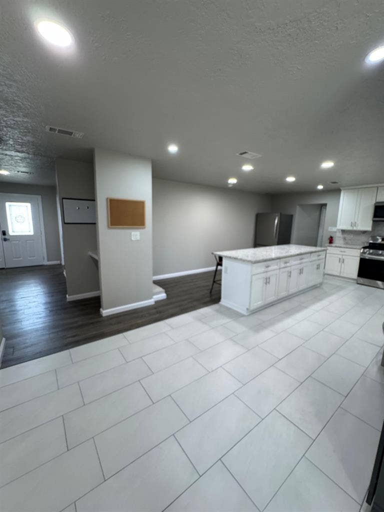 10 BR in Houston