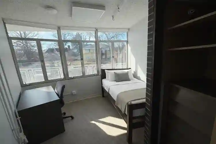 12 BR in Kansas City