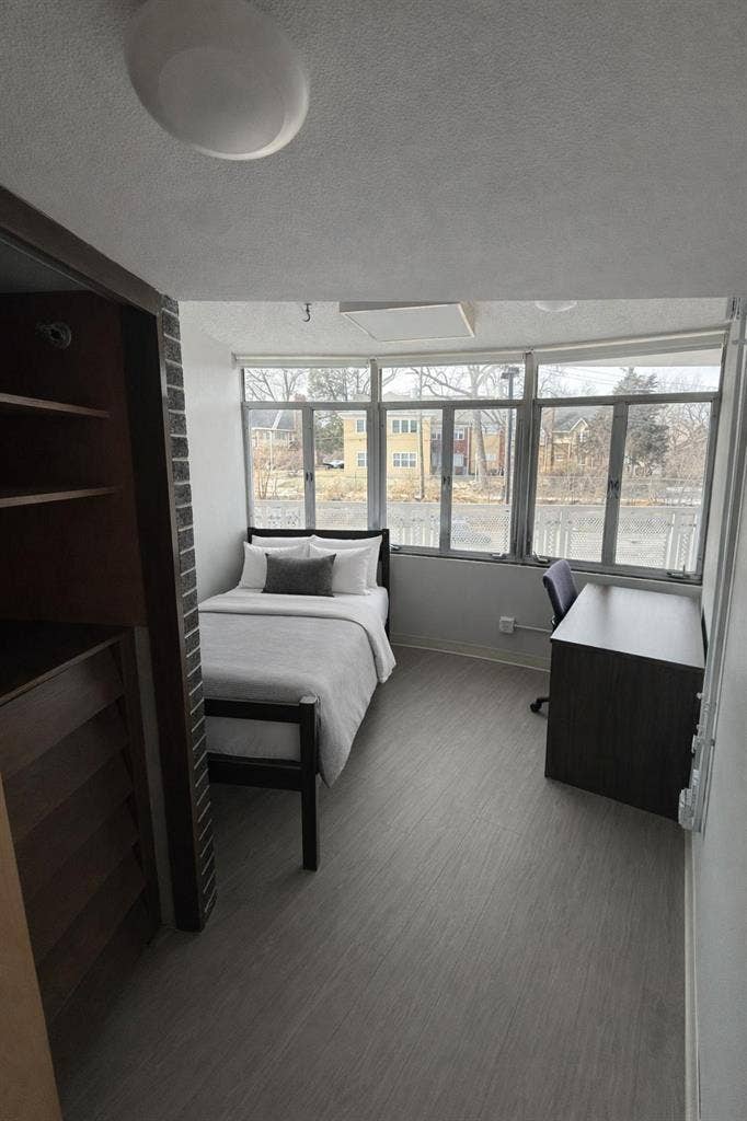 12 BR in Kansas City