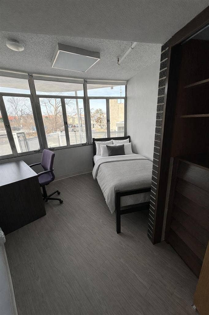 12 BR in Kansas City