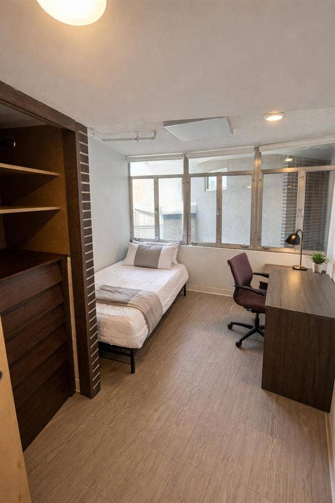 12 BR in Kansas City