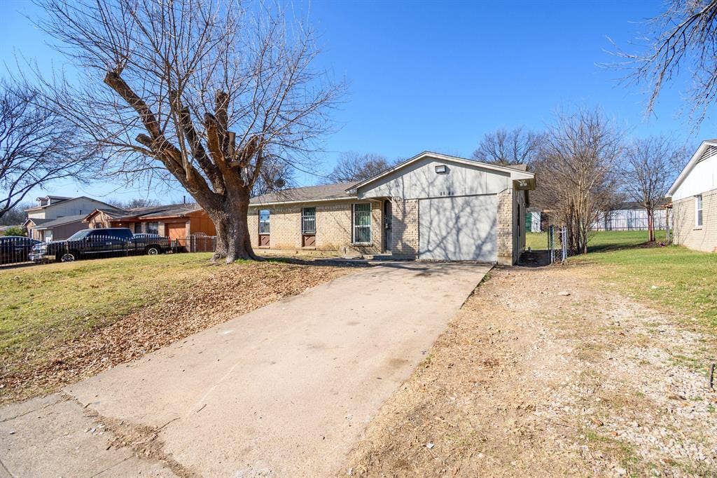 6 BR in Dallas