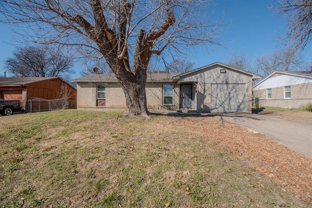 6 BR in Dallas