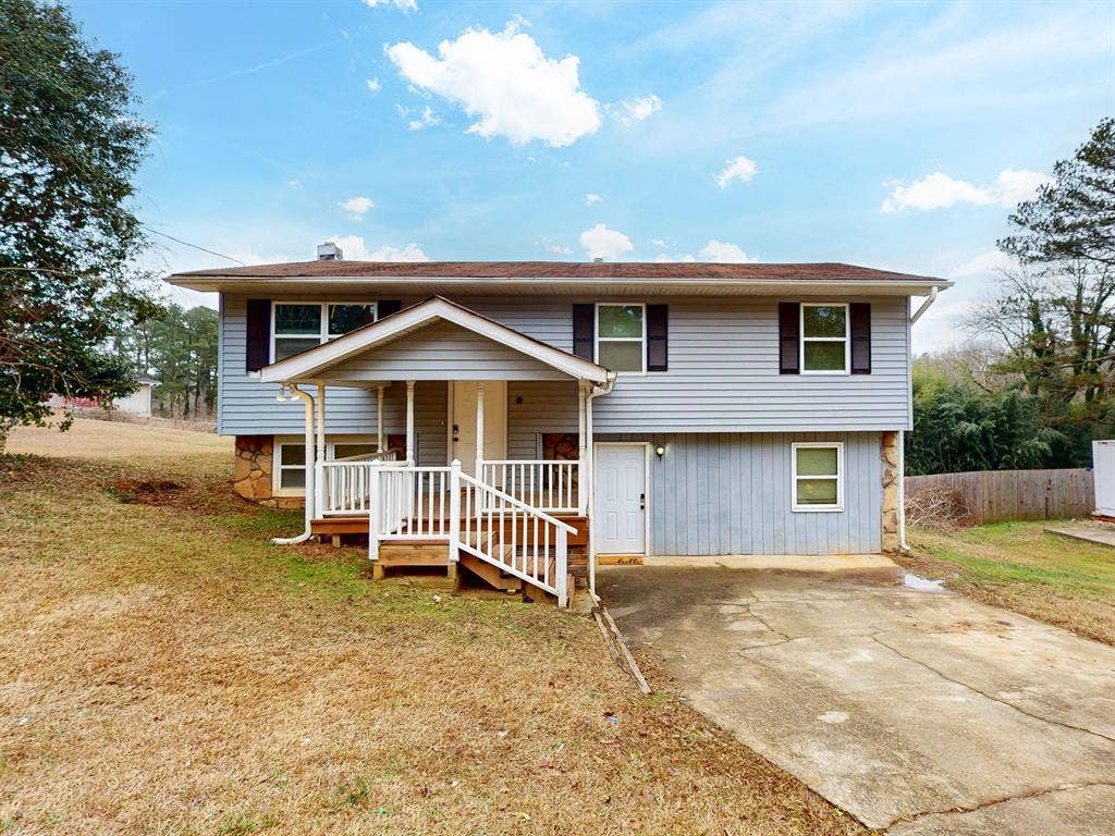 7 BR in Stone Mountain