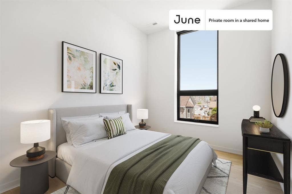 4 BR in Chicago