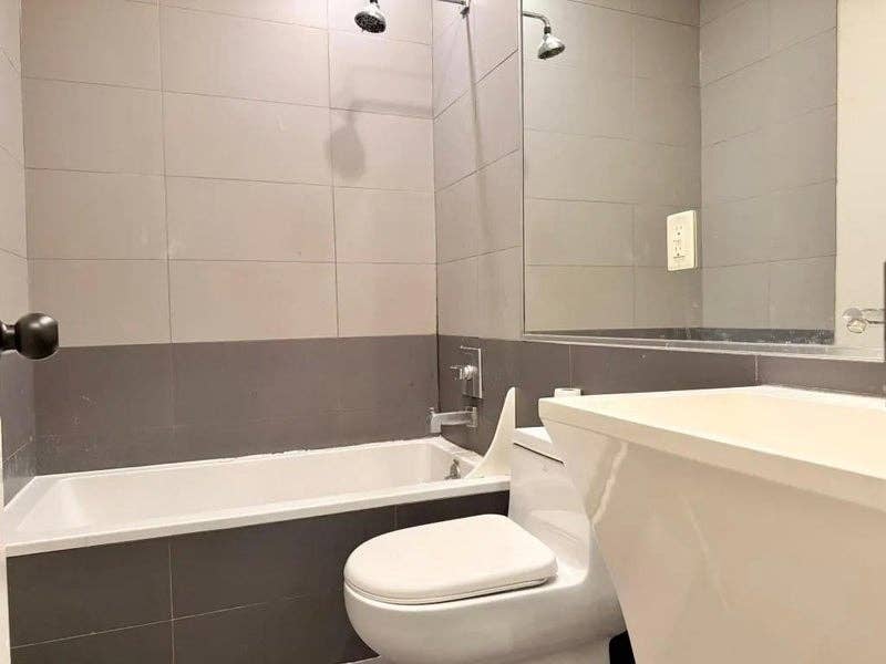 Furnished Room I min to Manhattan