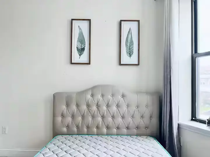 Furnished Room I min to Manhattan