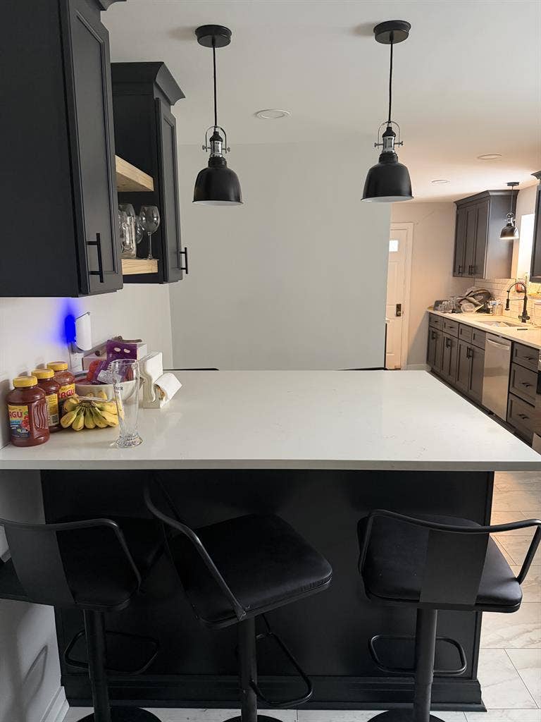 Looking for a rooomate