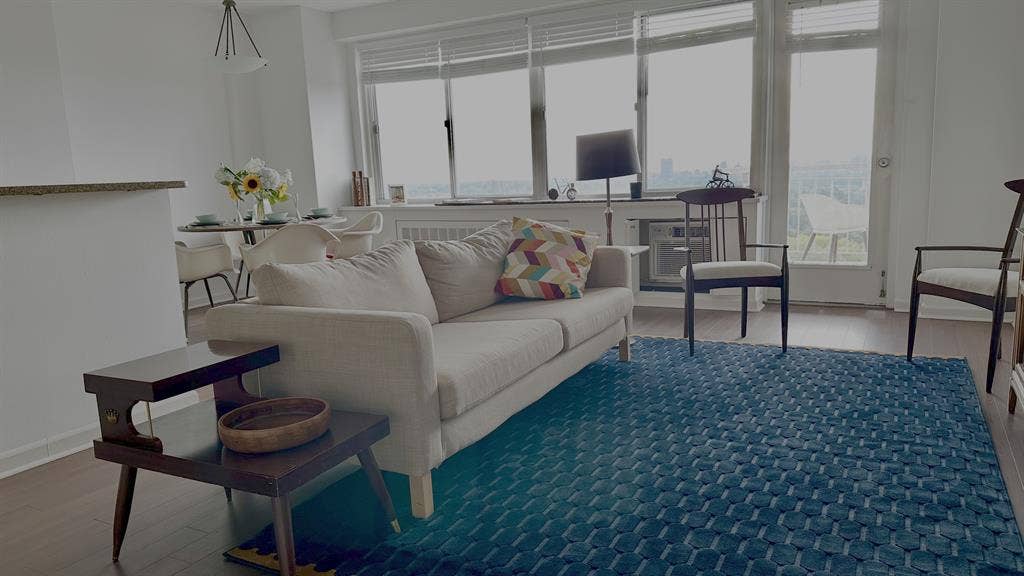 Sublet apartment on Forest Park