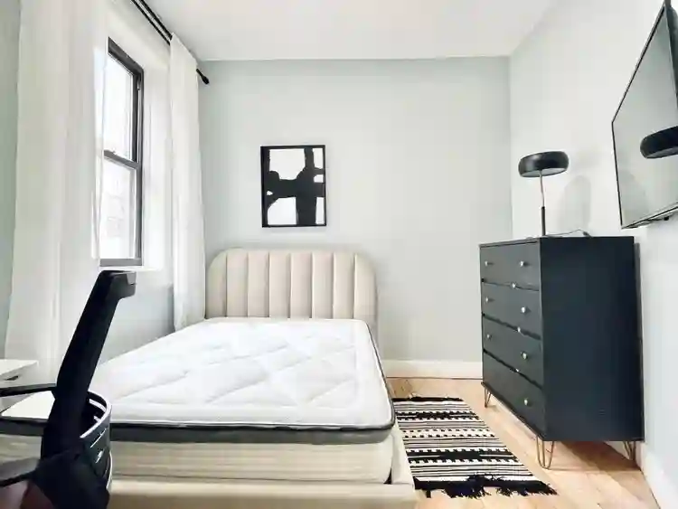 Room for Student or Professional