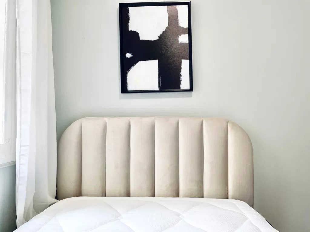 Room for Student or Professional