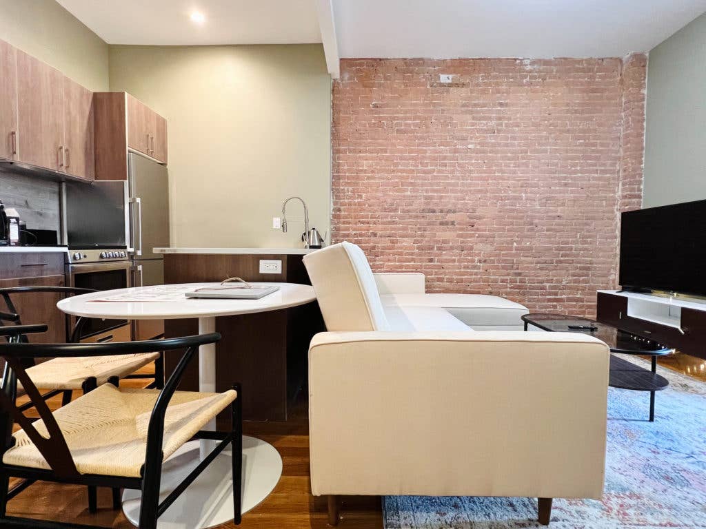 Room for Student or Professional