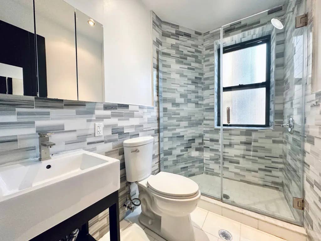 Room for Student or Professional