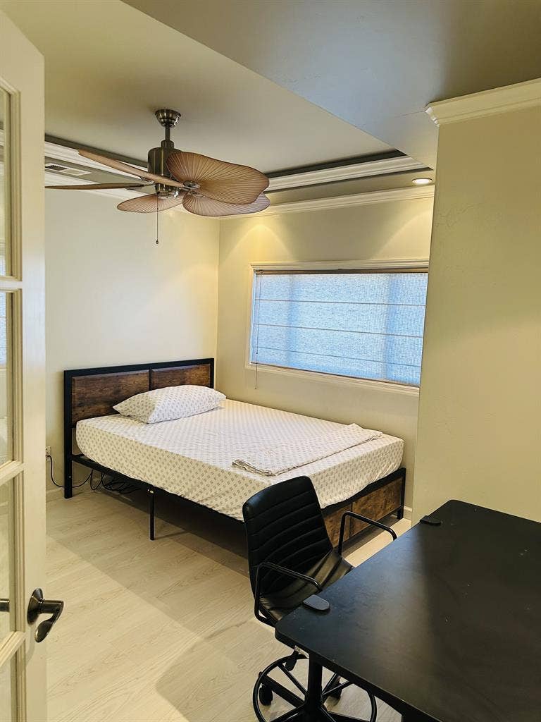 Spacious Room for Rent in  San Jose
