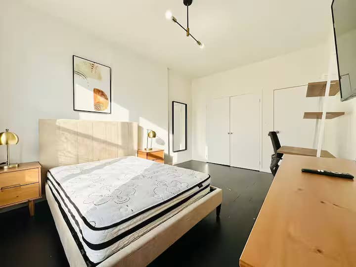 Room for Student or Professional
