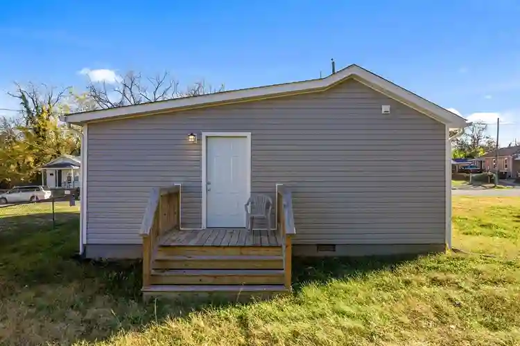 5 BR in Petersburg