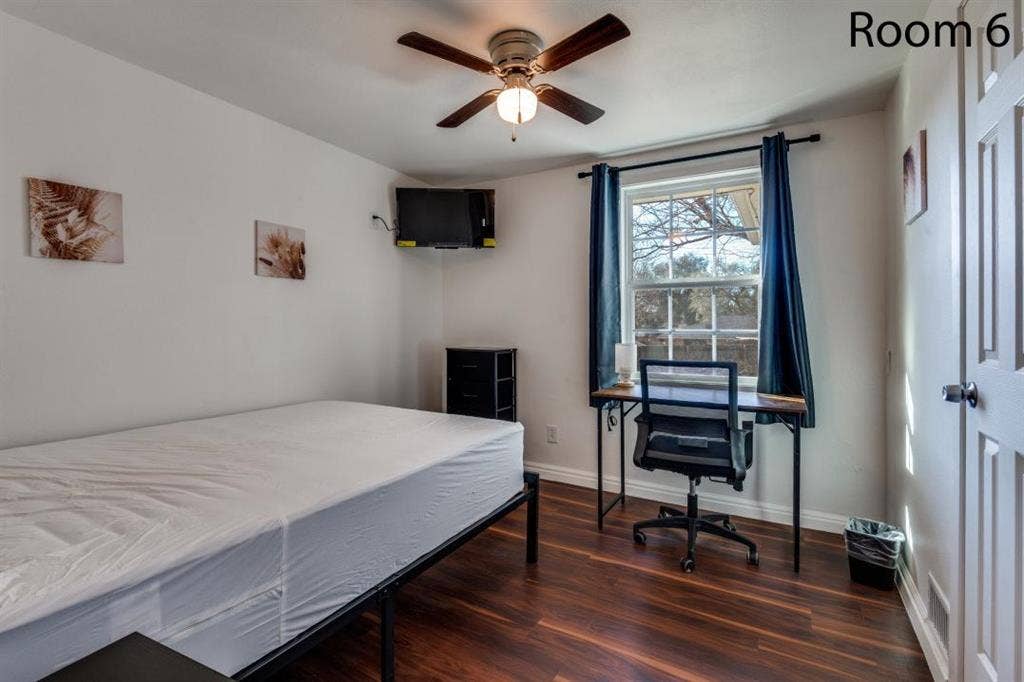 12 BR in Dallas