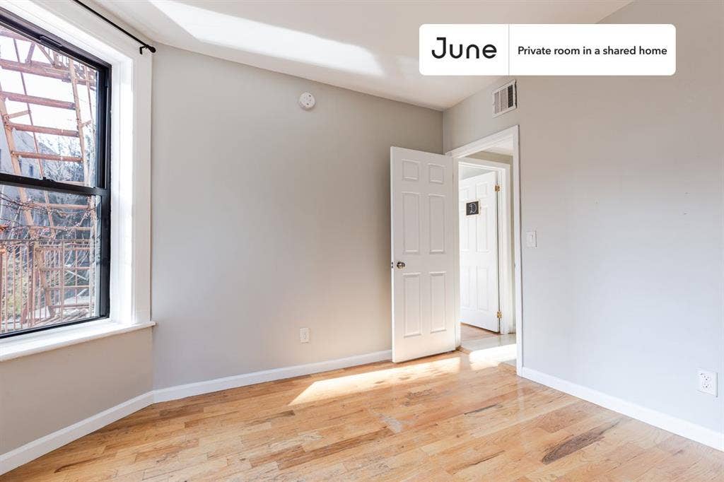 4 BR in New York City