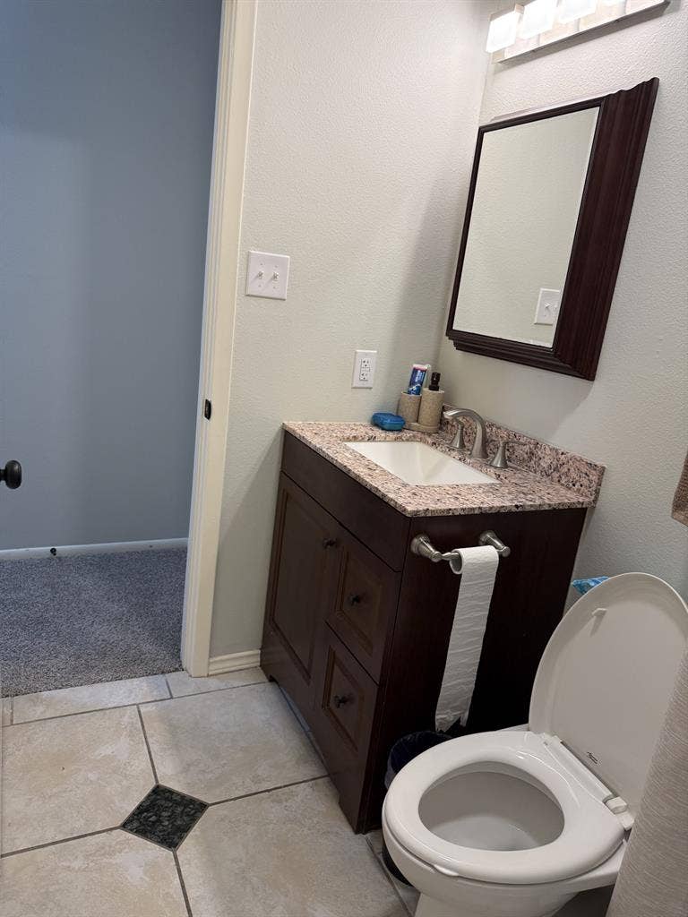 Room avail in Converse, TX