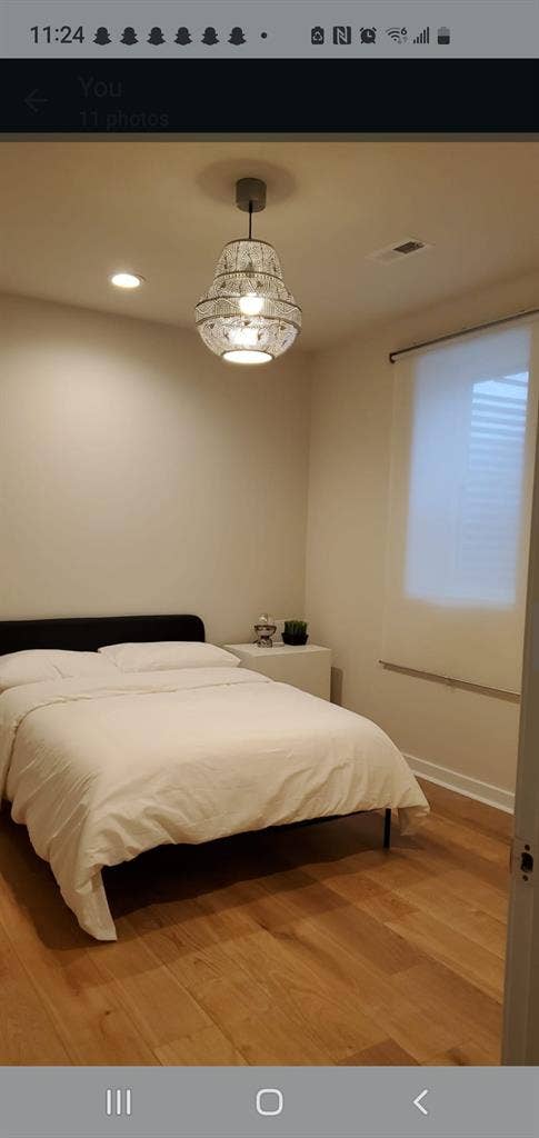 Private bedroom bathroom