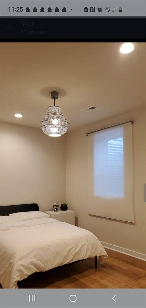 Private bedroom bathroom