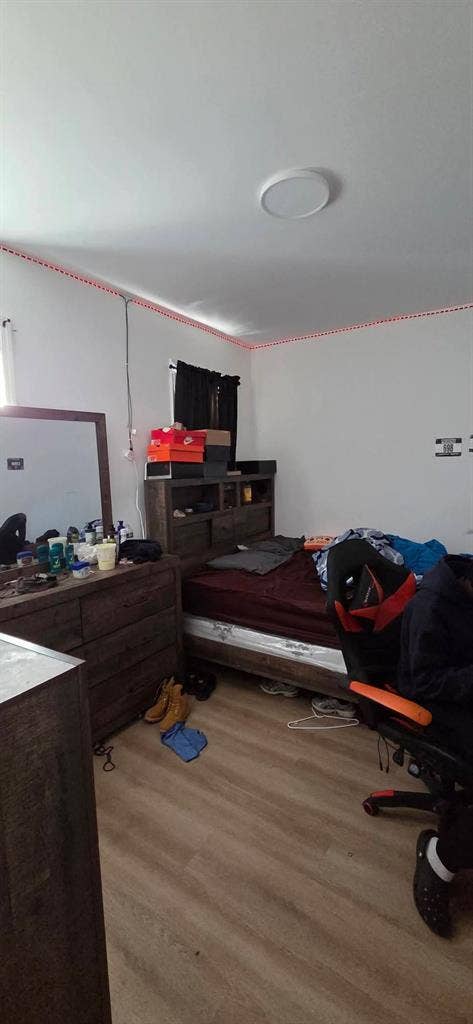 bath Apt in Newark