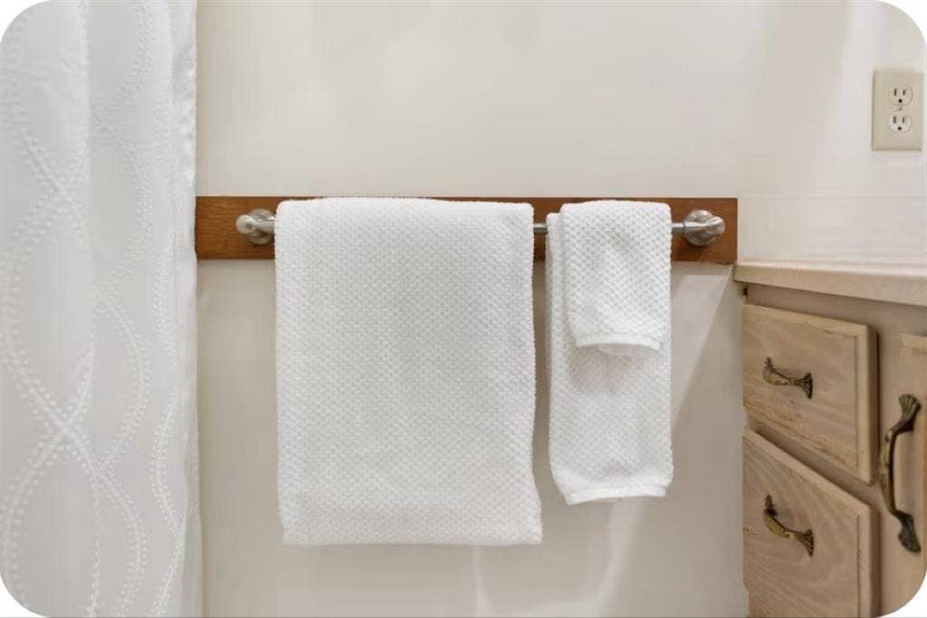 Cozy private room with En-suiteBath