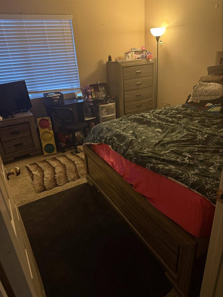 Room for rent in Menifee