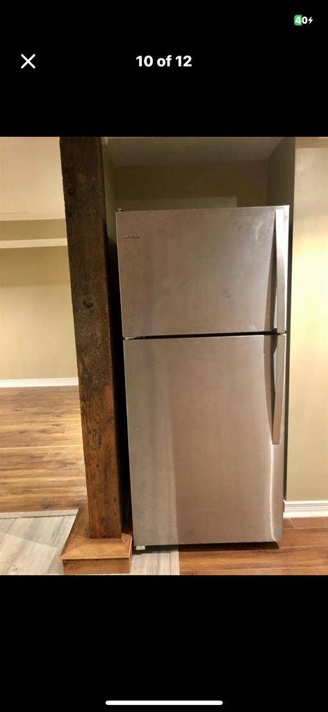 Centrally located private 1 bdrm 