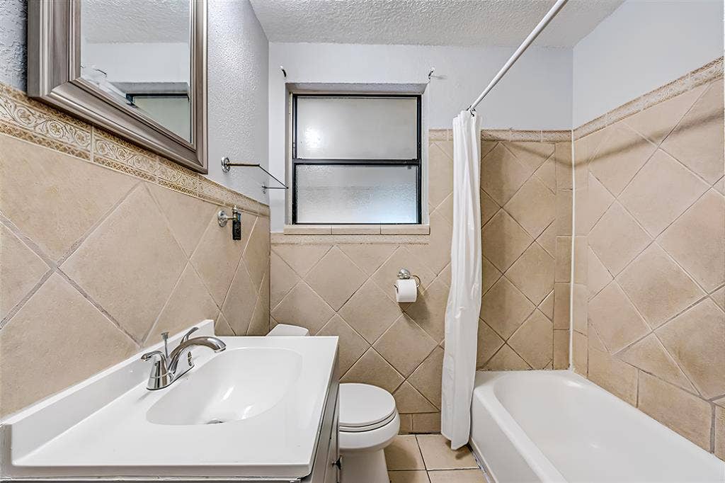 8 BR in Jacksonville