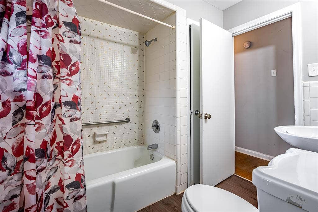 7 BR in Decatur