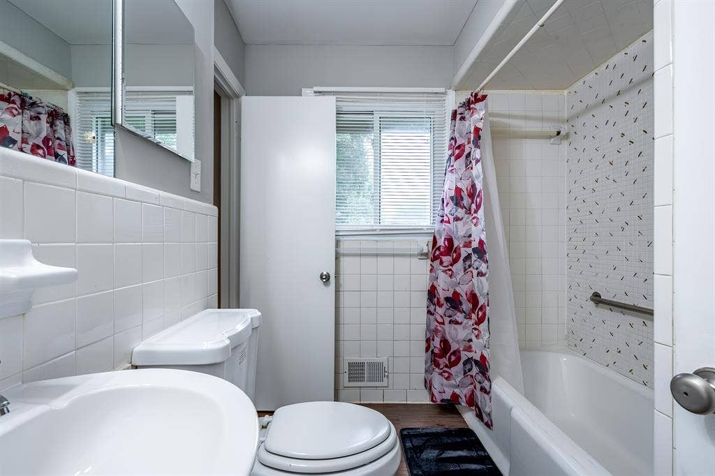 7 BR in Decatur