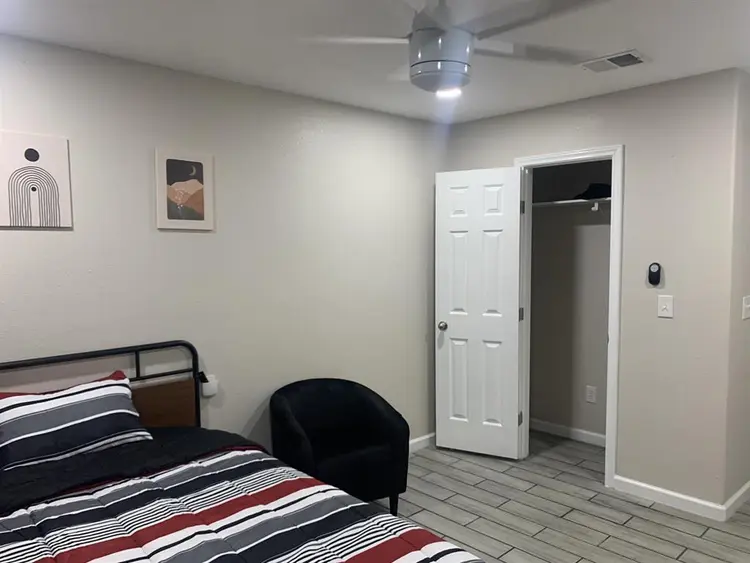 8 BR in Cove