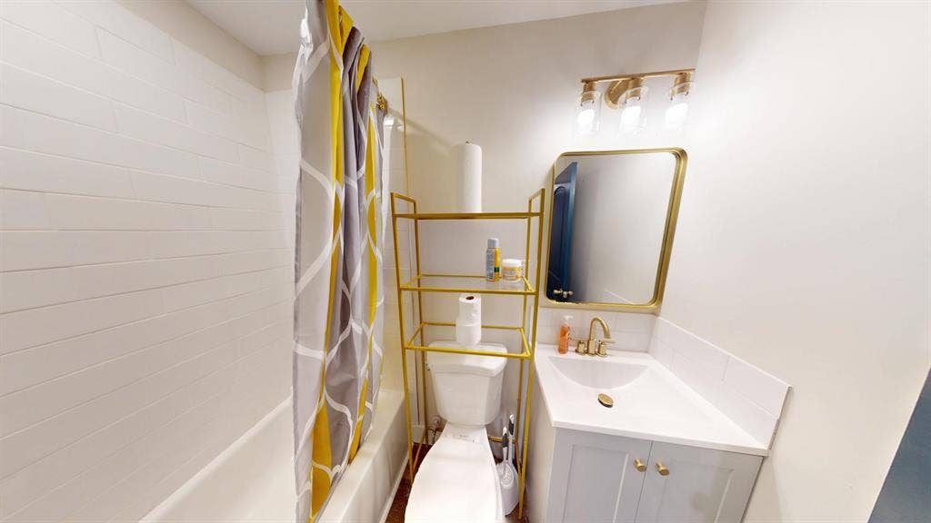 5 BR in Baltimore