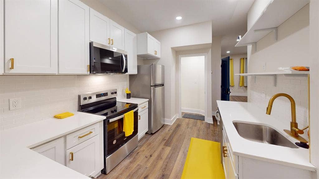 5 BR in Baltimore
