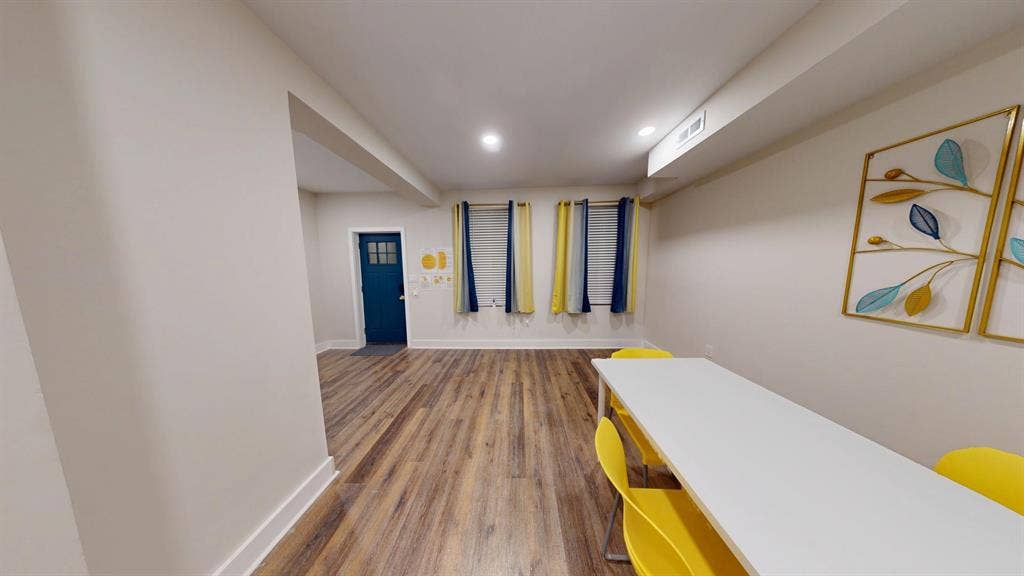 5 BR in Baltimore