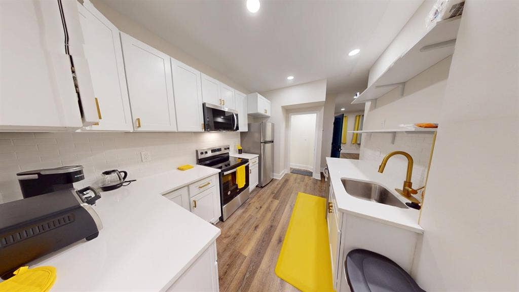 5 BR in Baltimore
