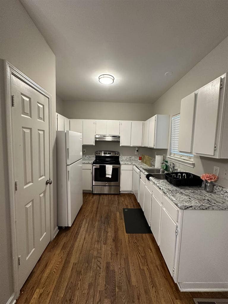 3 BR in Atlanta