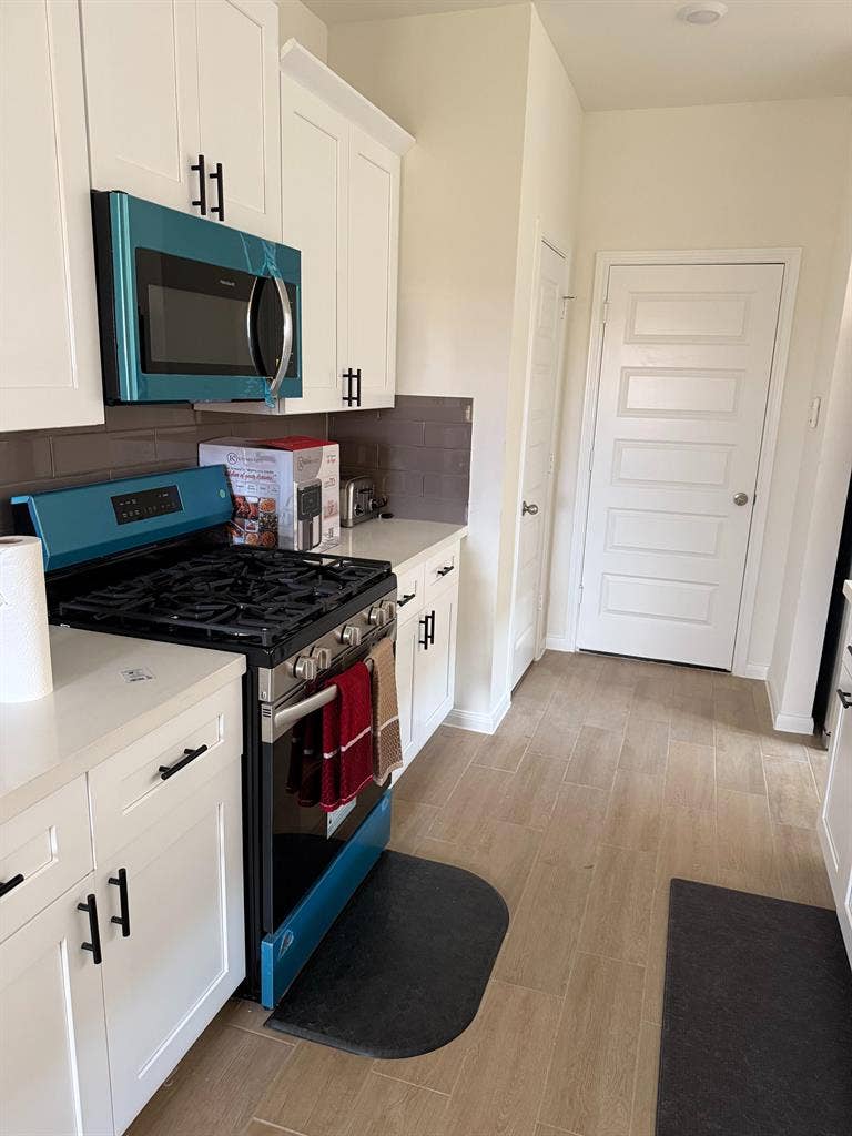 4 BR in Cypress